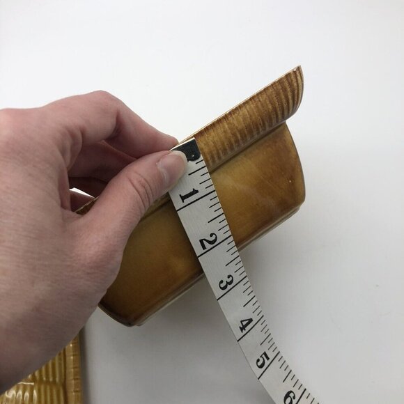 Small CALIF USA Pottery Yellow Brown Weaved Basket Casserole Dish & Lid - Picture 11 of 11
